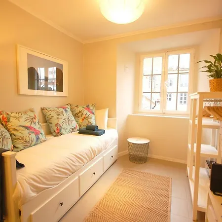 Apartment Cozy Studio In Janelas Verdes *