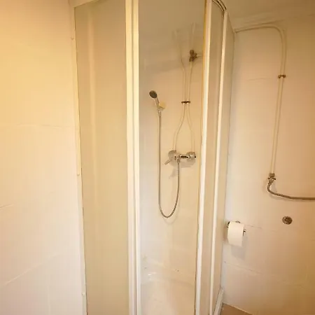 Cozy Studio In Janelas Verdes Apartment Lisbon